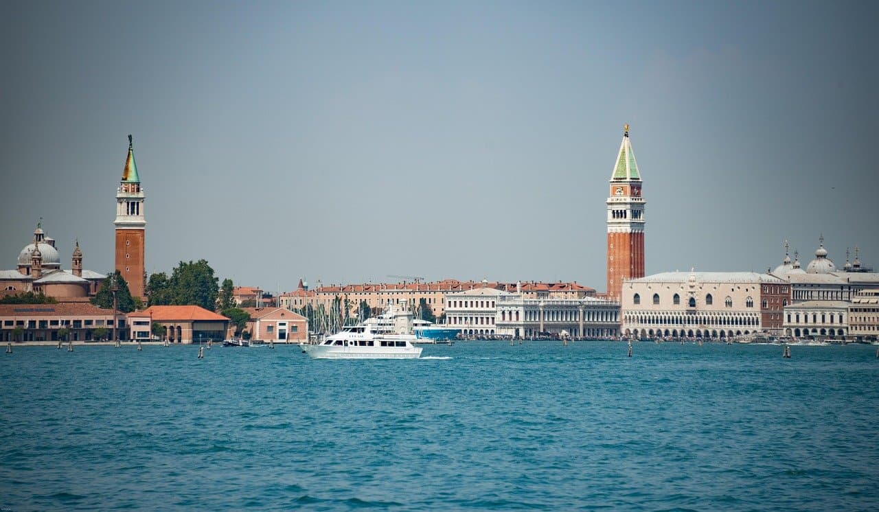 Venice: How Lagoon Trade Built a Republic